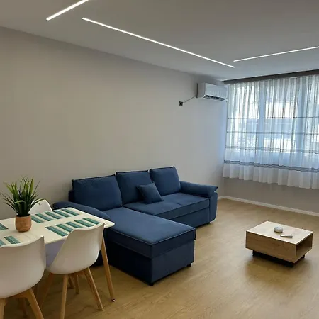 Joy's Тирана